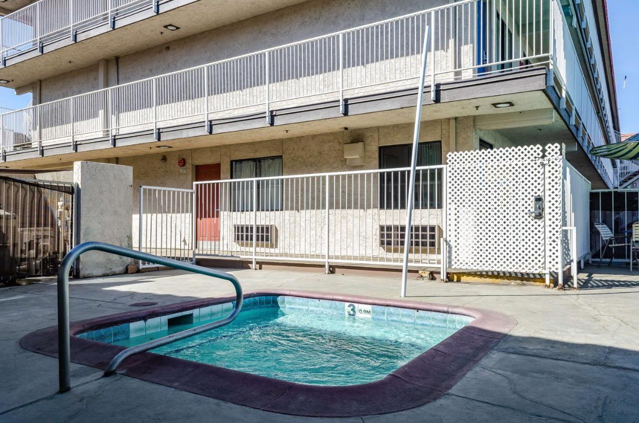 Studio 6-Fresno, Ca - Extended Stay Pinedale Exterior foto